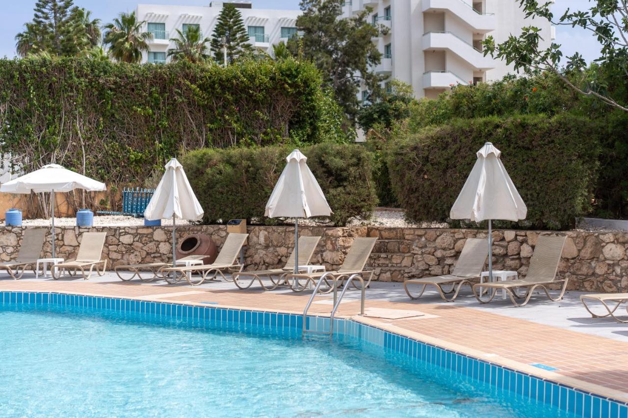 Flora Hotel Apartments Protaras Dış mekan fotoğraf